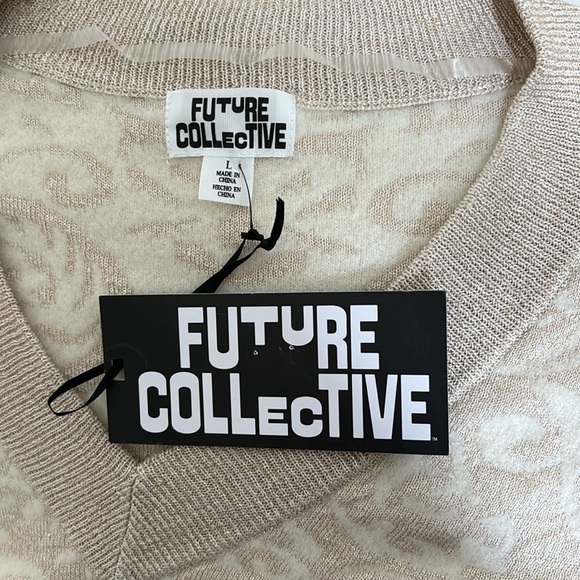 NWT Future Collective Brocade Shimmer V-Neck Sweater - Picture 8 of 10